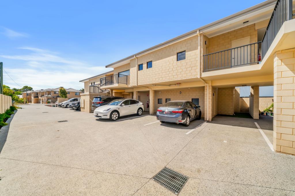 4/10 Trink St, Cloverdale, WA 6105
