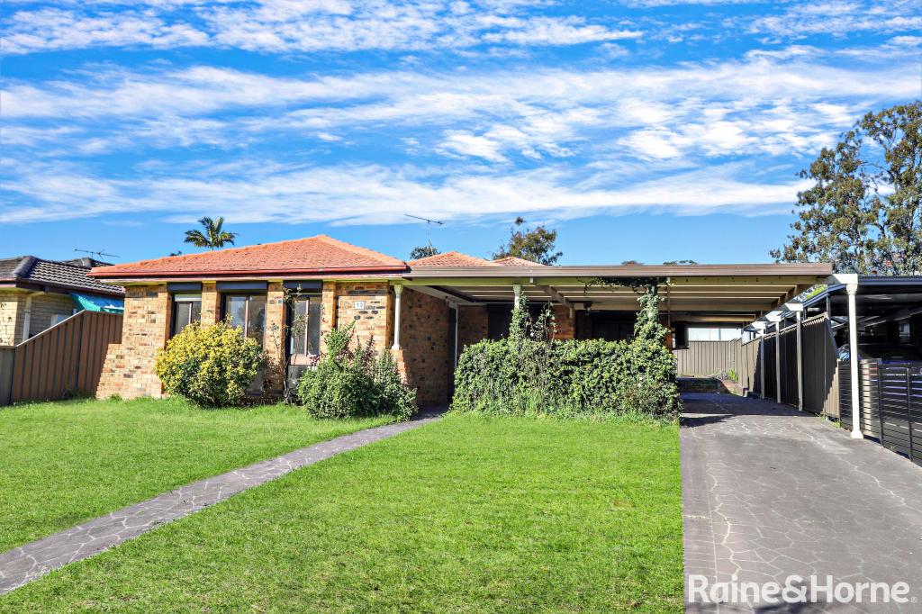 13 Bluett Cres, Doonside, NSW 2767