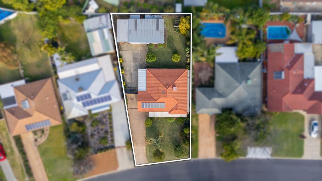 26 Cambridge Dr, Greenfields, WA 6210