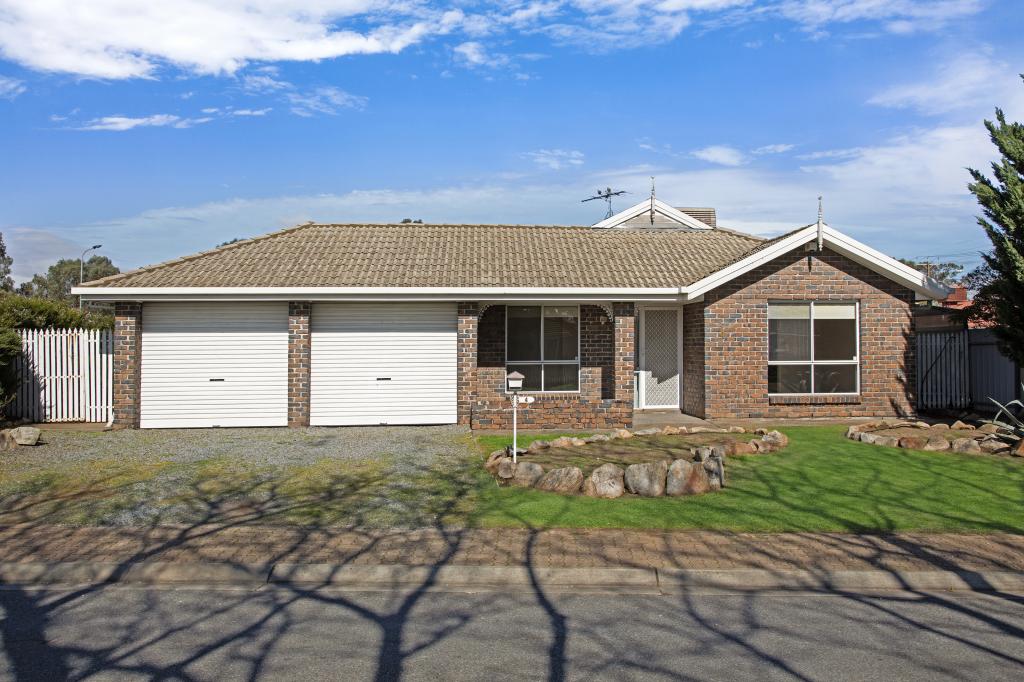 4 Sterling Ct, Smithfield Plains, SA 5114