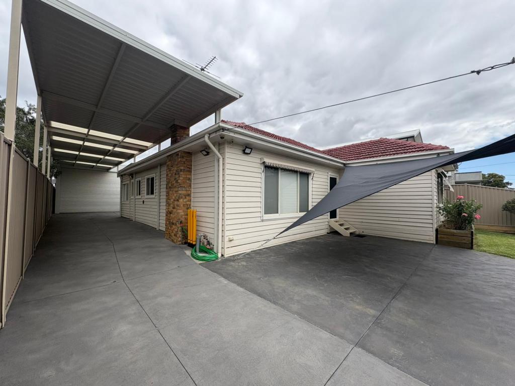 19 Highridge Cres, Airport West, VIC 3042