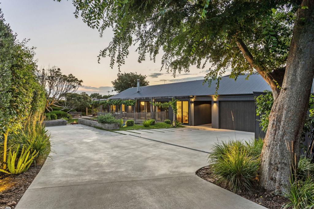 12 Birdrock Ave, Mount Martha, VIC 3934