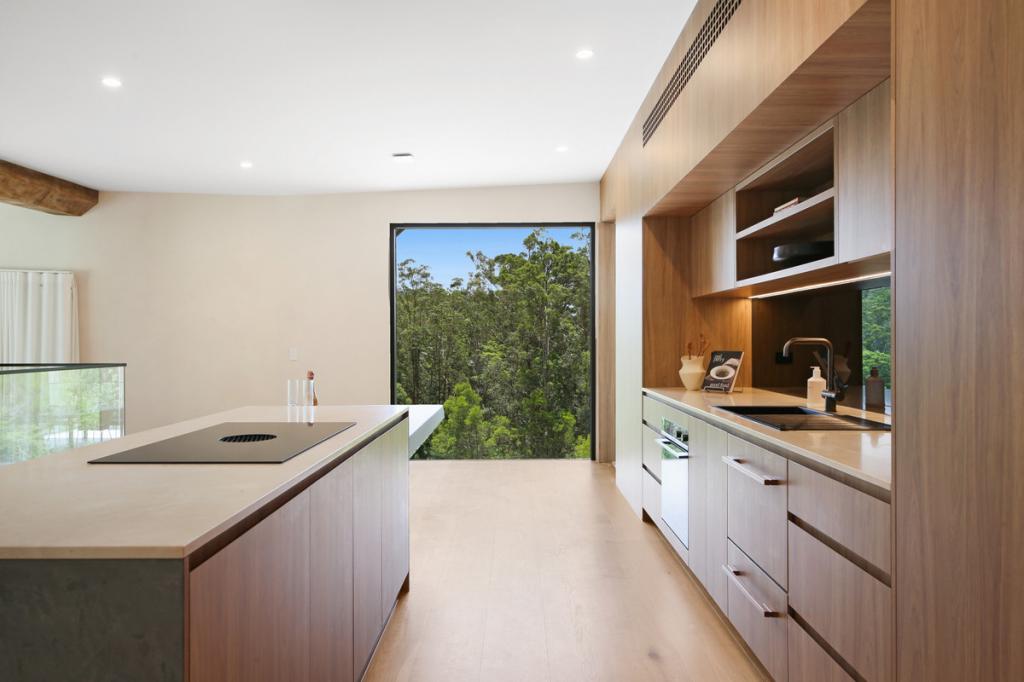 58 MARY BALE DR, TALLEBUDGERA, QLD 4228