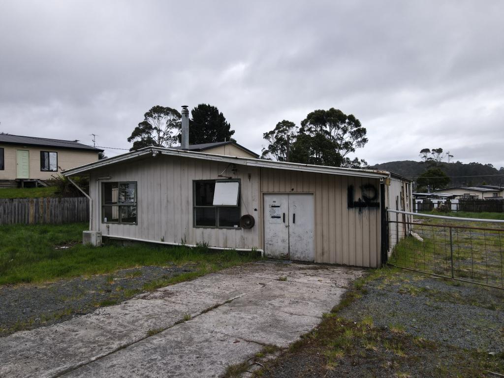 42 Leventhorpe St, Zeehan, TAS 7469