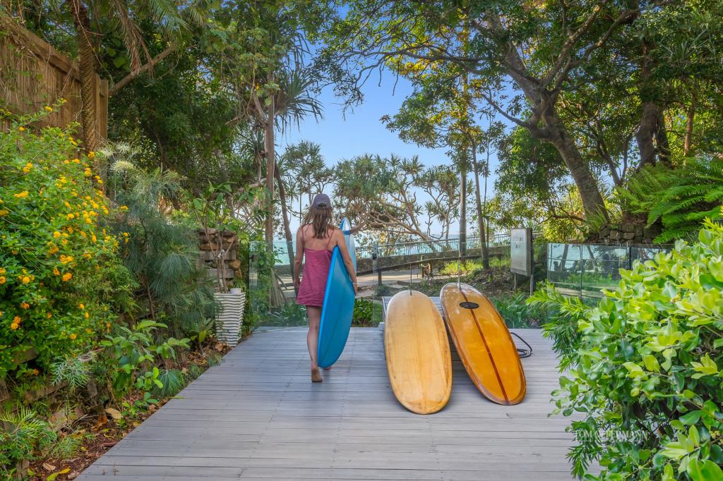 1/2 Pandanus St, Noosa Heads, QLD 4567