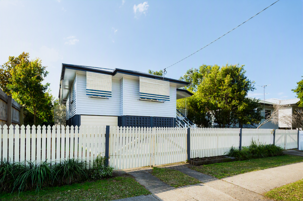 11 Grovely Tce, Mitchelton, QLD 4053