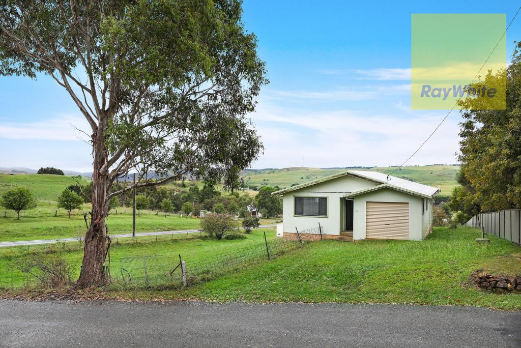 97 CHISHOLM ST, TARALGA, NSW 2580