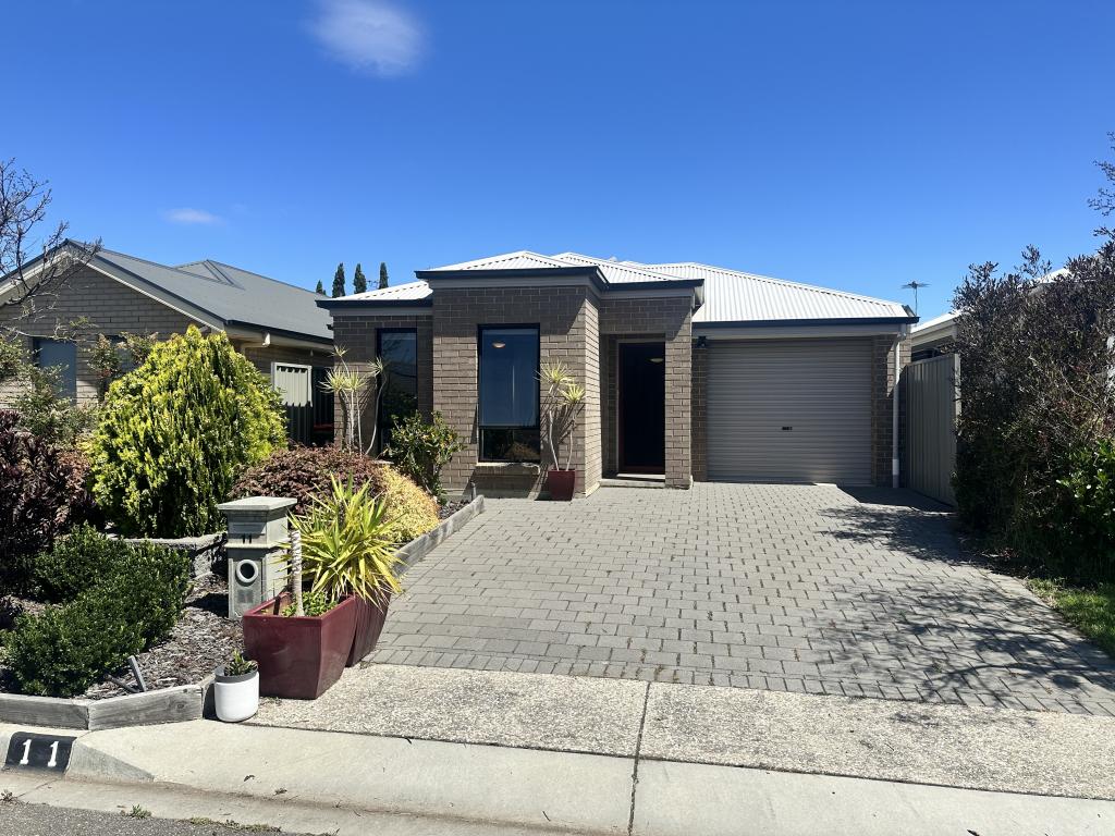 11 ORBIT CT, WOODCROFT, SA 5162