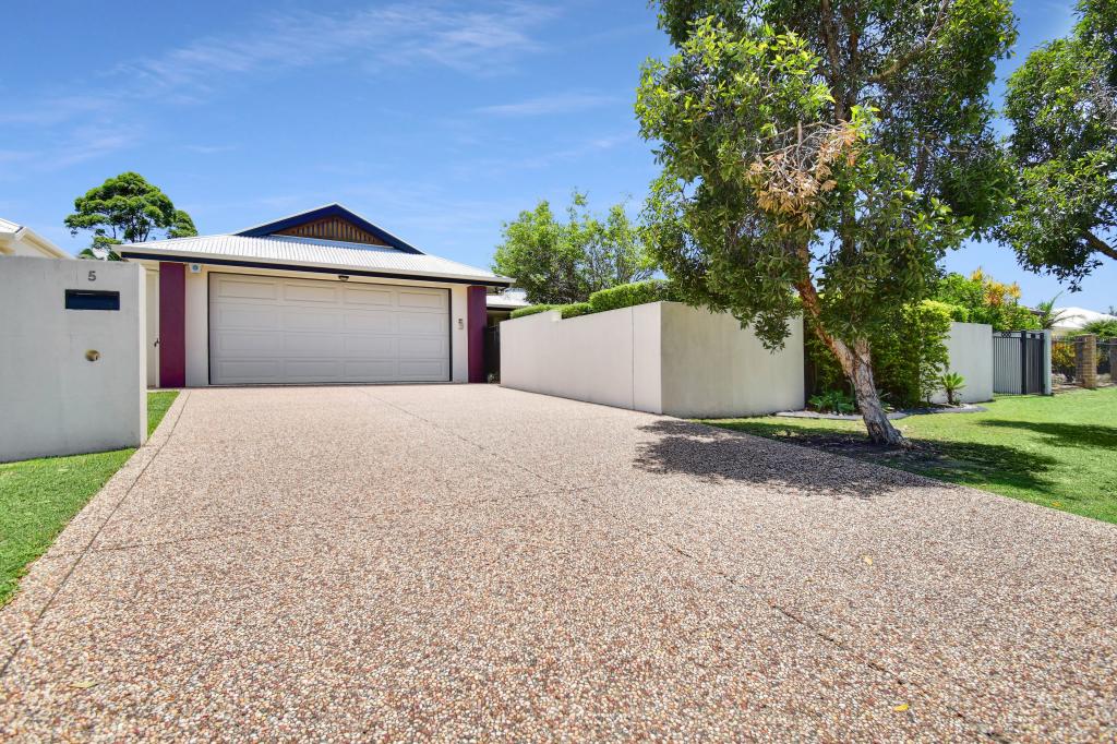 5 Solander St, Pelican Waters, QLD 4551