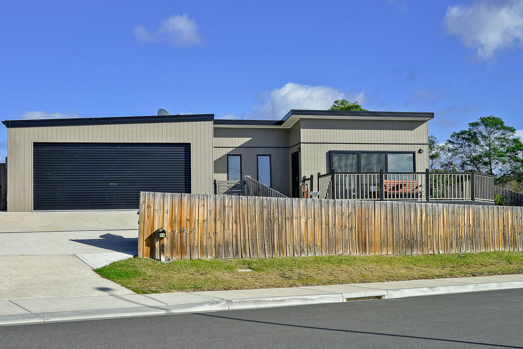 54 Esplanade, Midway Point, TAS 7171