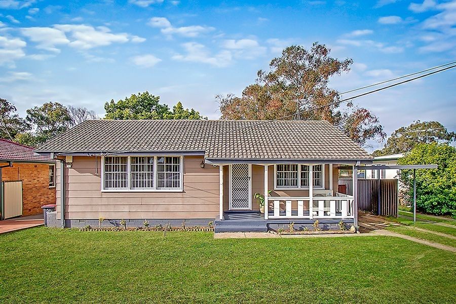 50 & 50a Maple Rd, North St Marys, NSW 2760