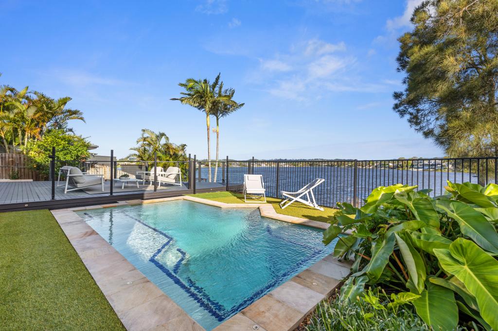 140 Honeyeater Dr, Burleigh Waters, QLD 4220