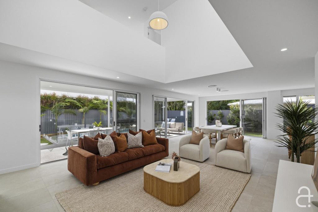 7 Karumba St, Warana, QLD 4575