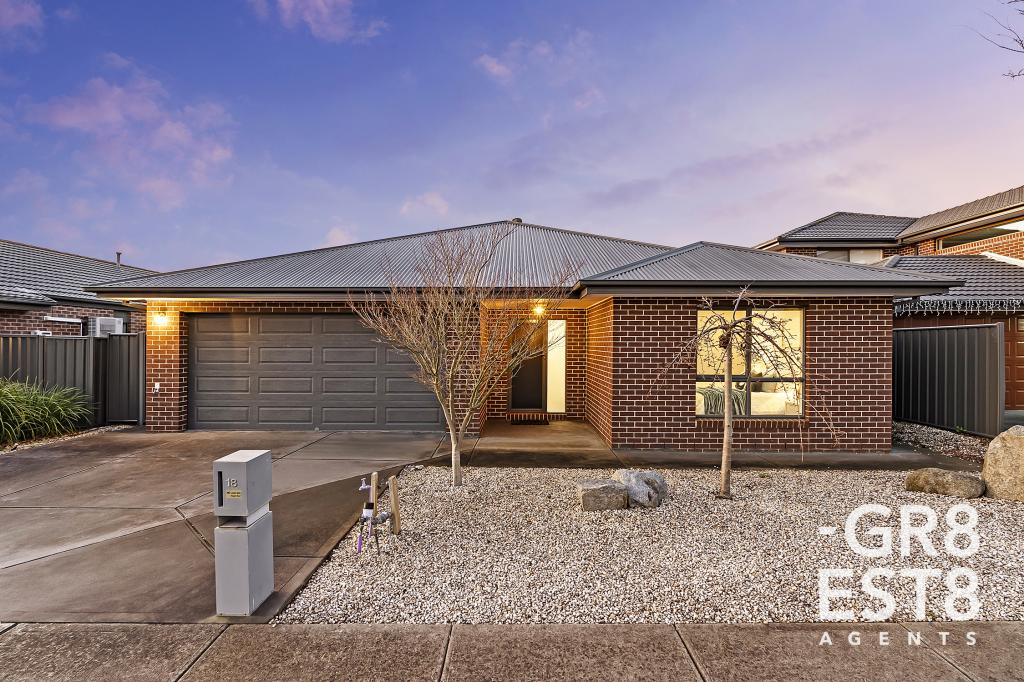 18 Minerva Ave, Cranbourne West, VIC 3977