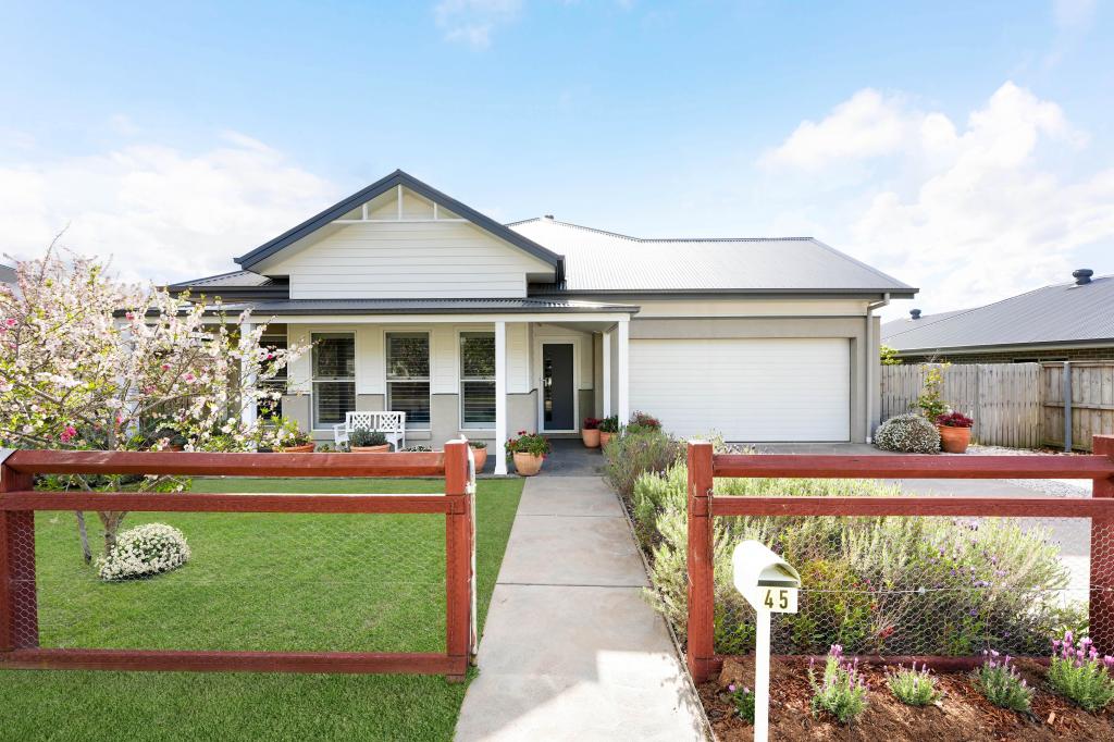 45 Challoner Rise, Renwick, NSW 2575