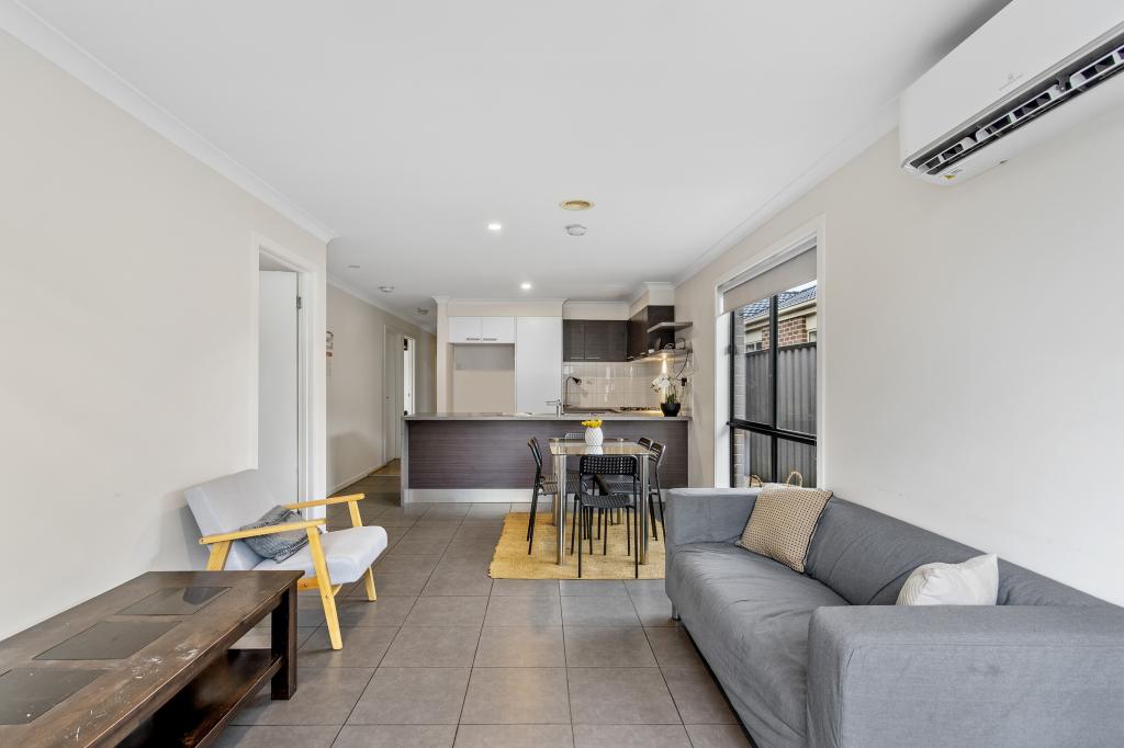 58a Tom Roberts Pde, Point Cook, VIC 3030
