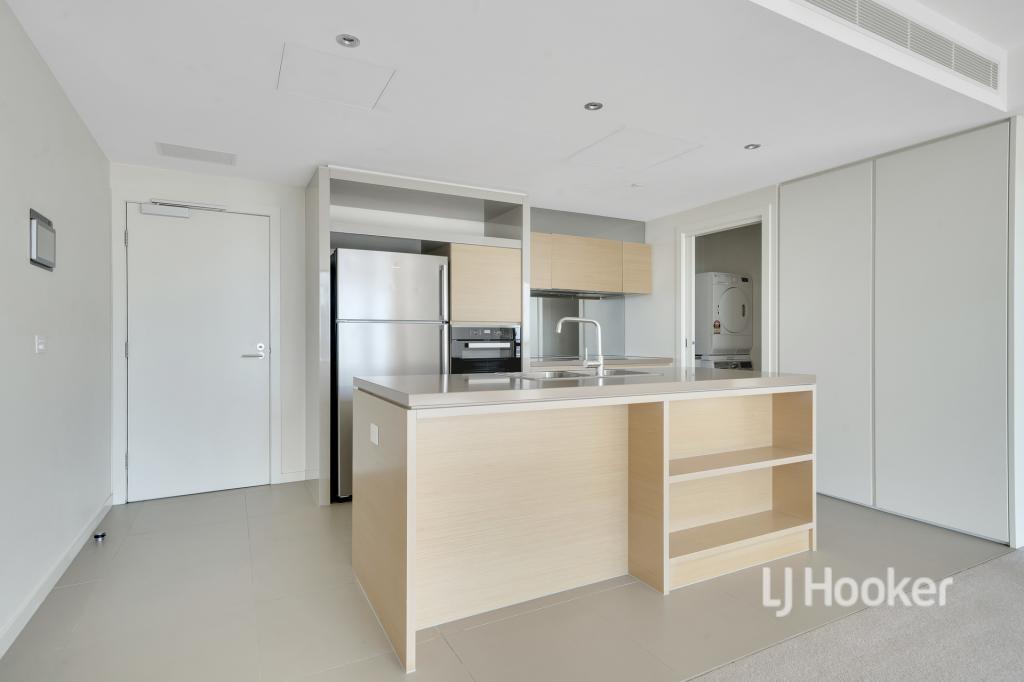 2404/9 Waterside Pl, Docklands, VIC 3008