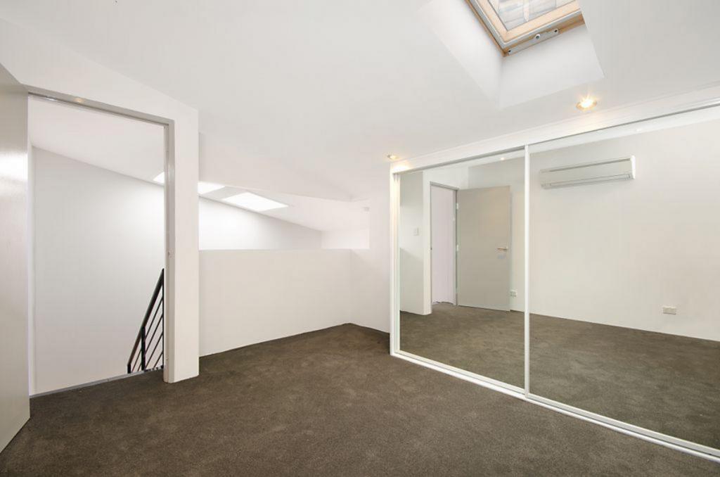 34/2 Cardigan Lane, Camperdown, NSW 2050