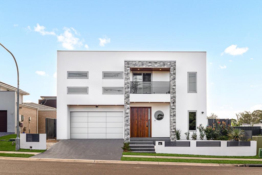 290 Valletta Dr, Box Hill, NSW 2765