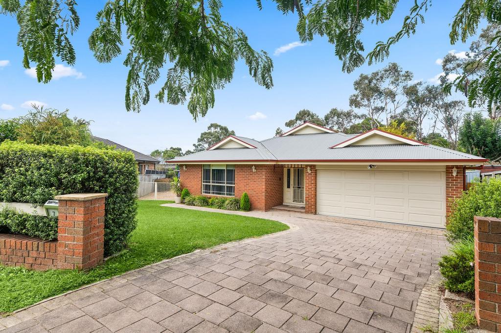 7 Walton Pl, Moss Vale, NSW 2577
