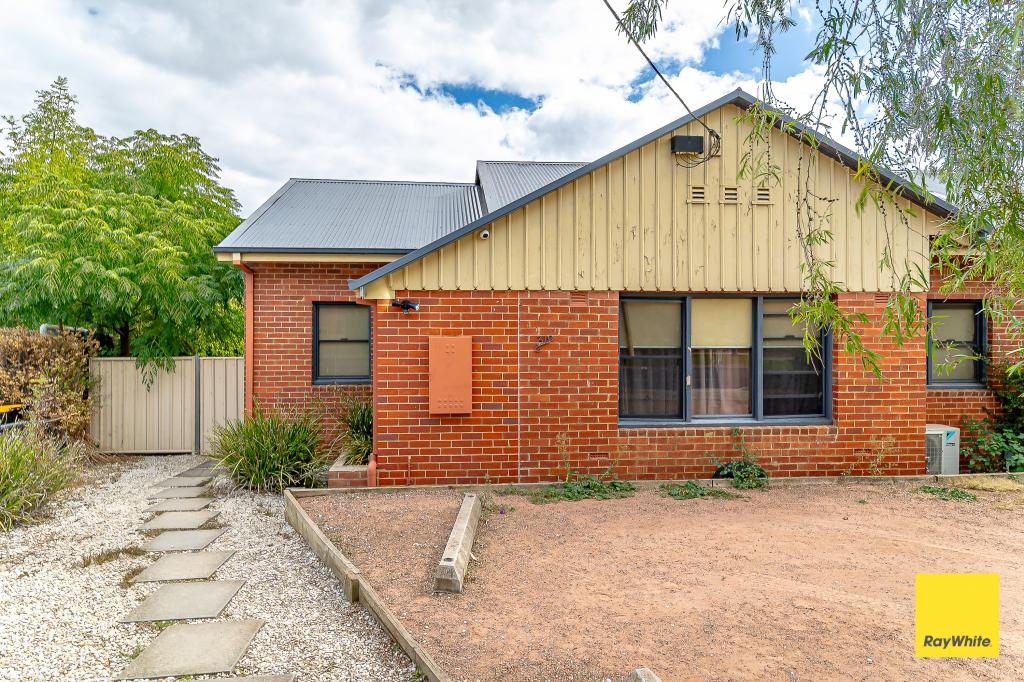 31 Churchill Ave, Flora Hill, VIC 3550