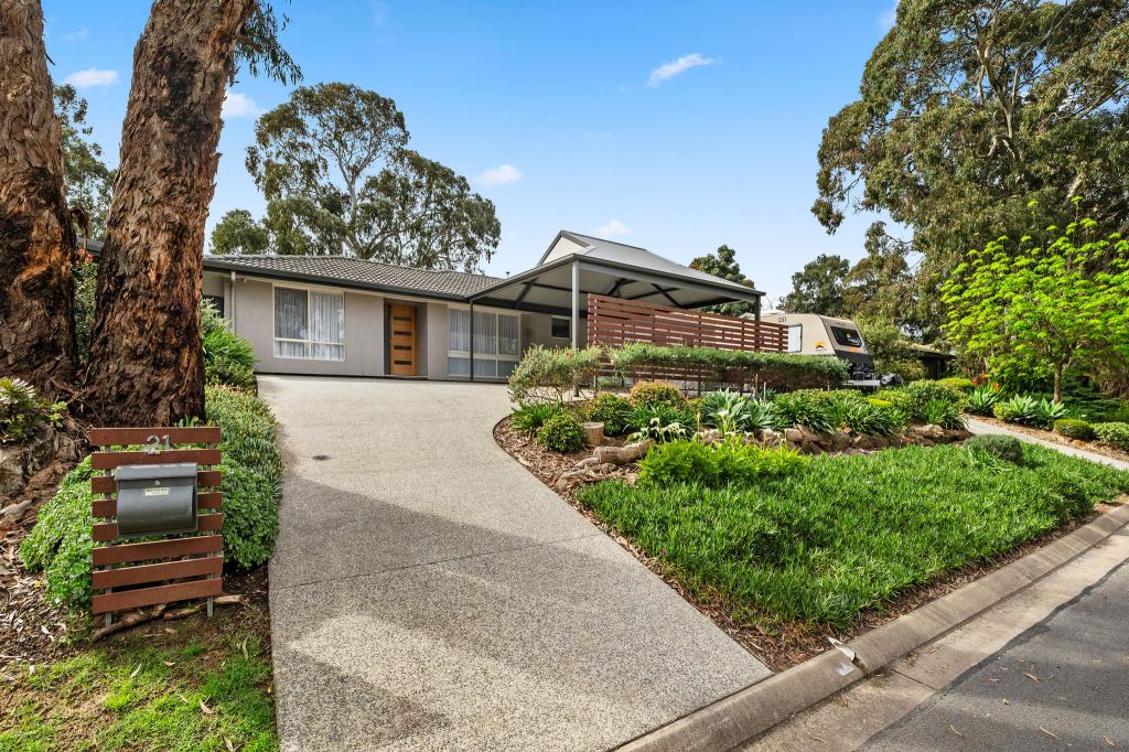 21 Sheoak Cres, Aberfoyle Park, SA 5159