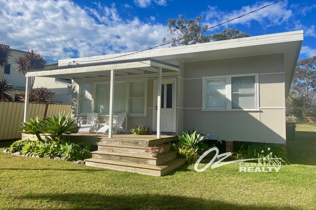 82 Currambene St, Huskisson, NSW 2540