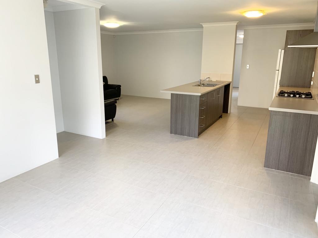 10/171 Mills St, Queens Park, WA 6107