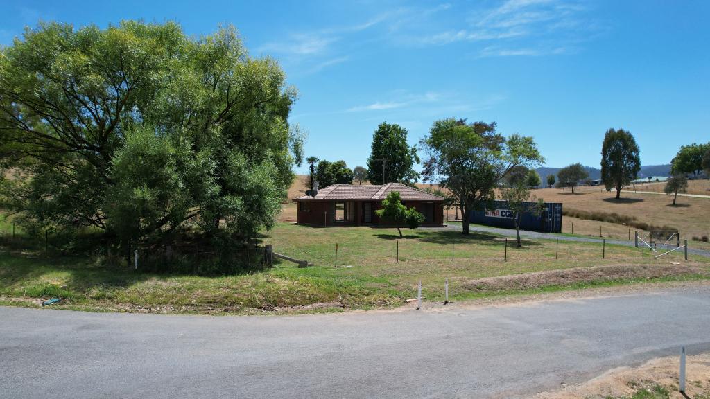 113 BOGONG ST, TUMBARUMBA, NSW 2653