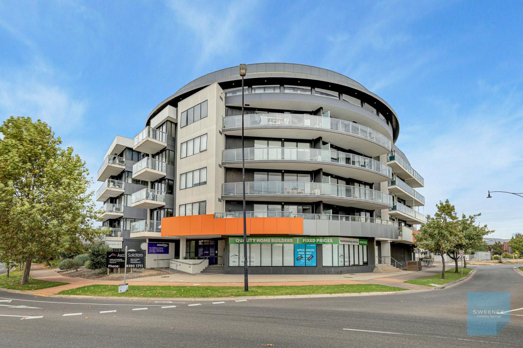 5/1 Woodward Way, Caroline Springs, VIC 3023