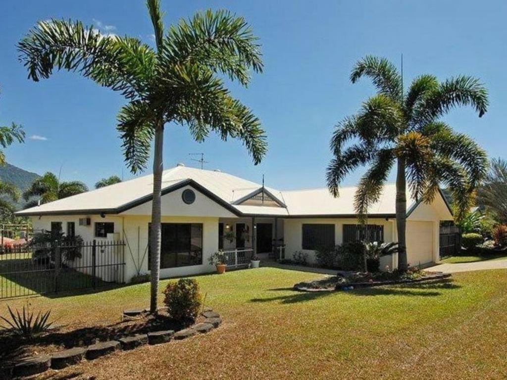 13 St Albans Cl, Brinsmead, QLD 4870