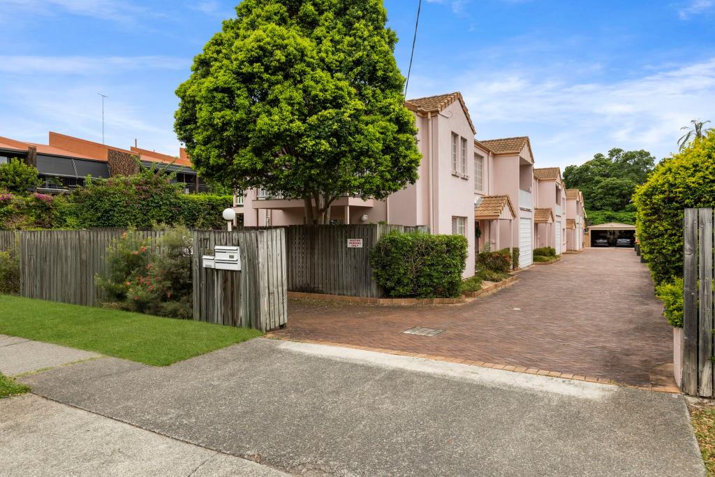 2/17 Bayliss St, Toowong, QLD 4066