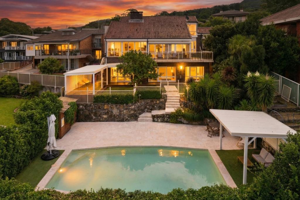 5 Allen St, Mount Keira, NSW 2500