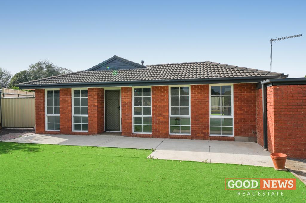 6 Michele Pl, Melton West, VIC 3337