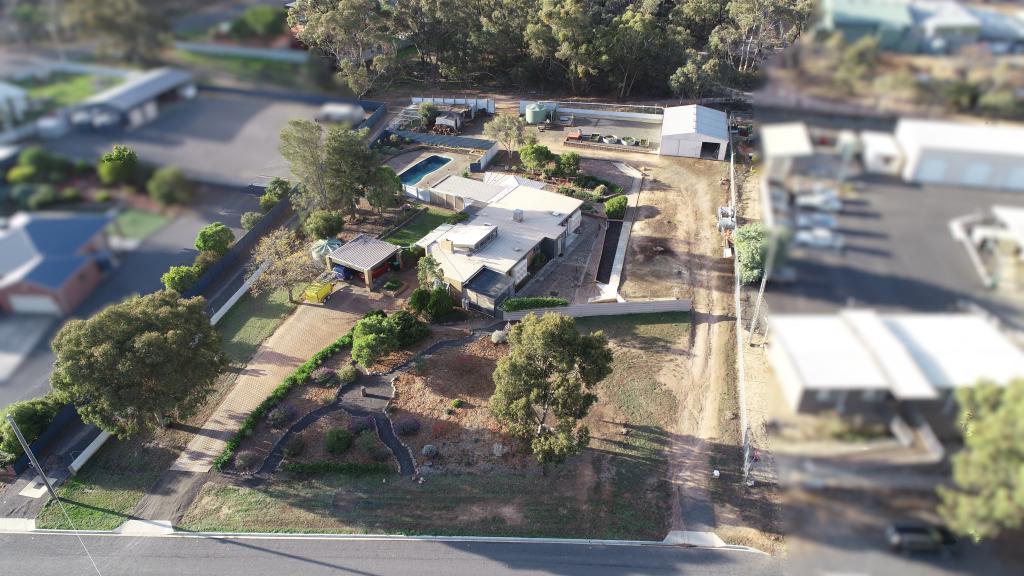 4 Montague St, St Arnaud, VIC 3478
