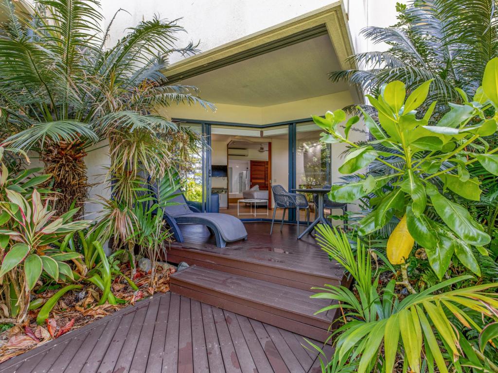 8 Peninsula/9-13 Esplanade, Port Douglas, QLD 4877