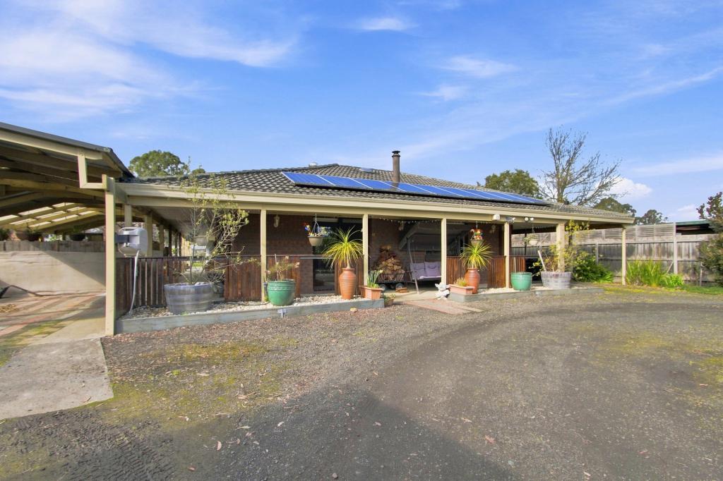 62 King St, Toongabbie, VIC 3856