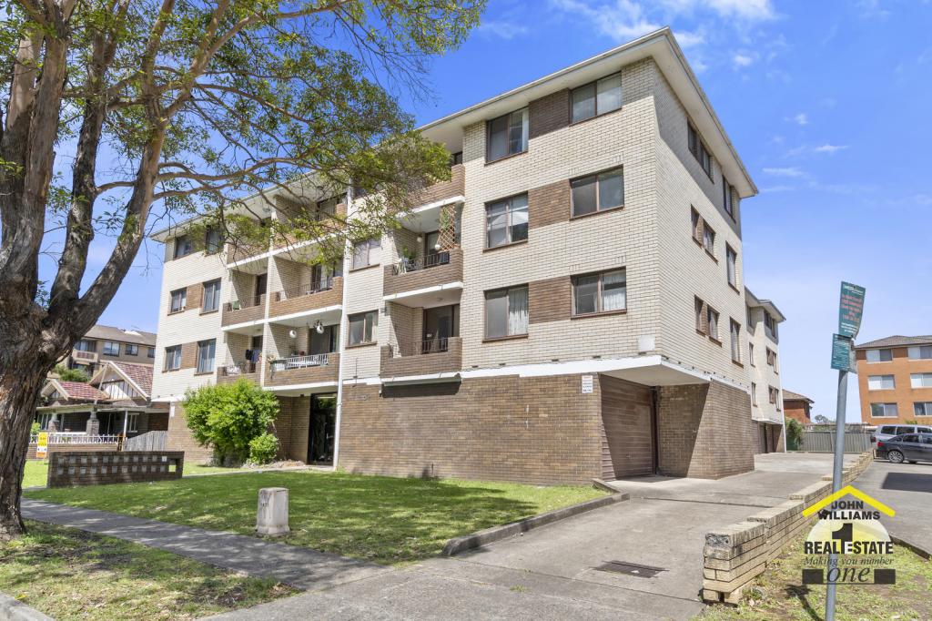 10/111 Castlereagh St, Liverpool, NSW 2170