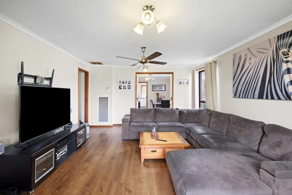 36 Buffalo Cres, Thurgoona, NSW 2640