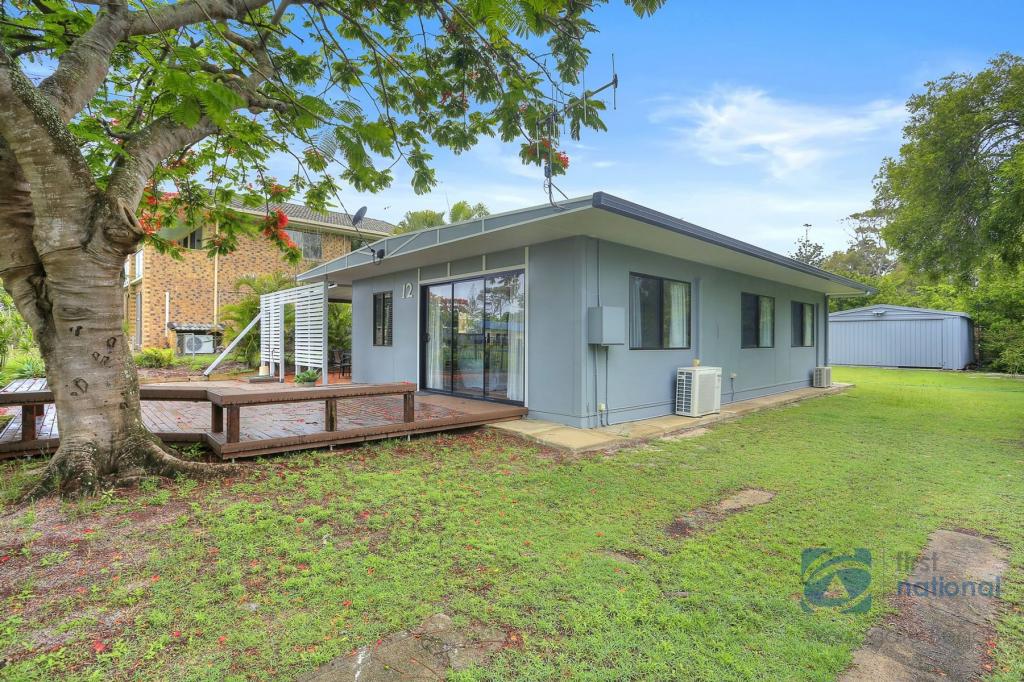 12 Fifth Ave, Woodgate, QLD 4660