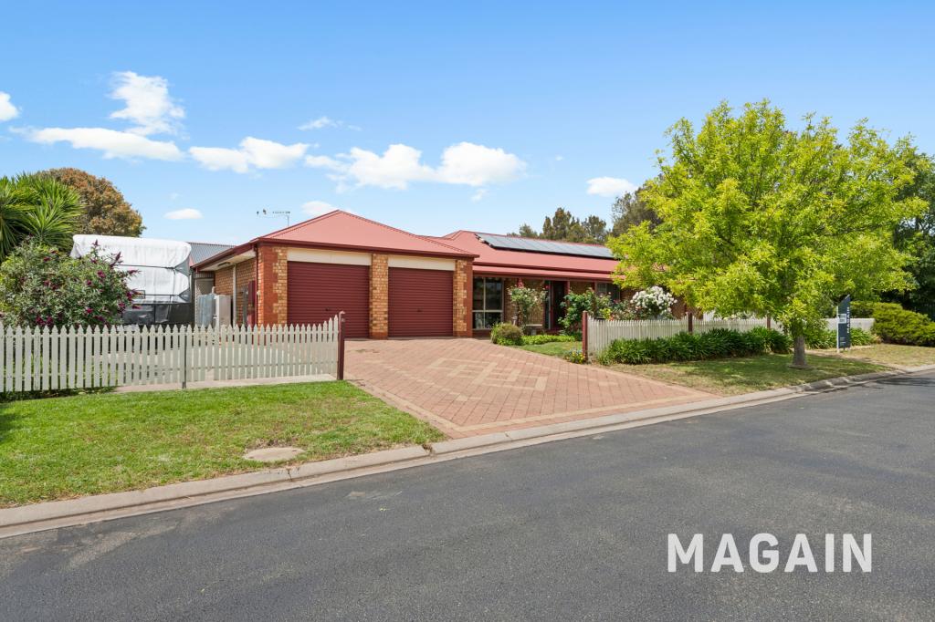 31 Whitney Cres, Seaford, SA 5169