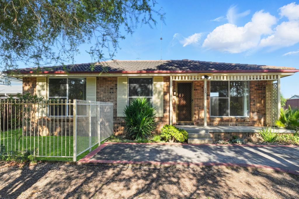 12 Cobb Ave, Jamisontown, NSW 2750