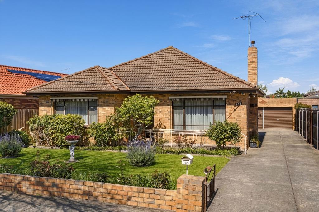 145 Purinuan Rd, Reservoir, VIC 3073