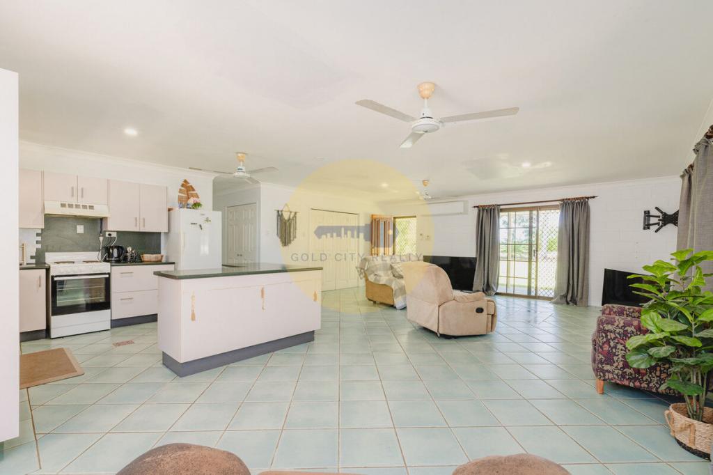 98 Aberdeen Rd, Mosman Park, QLD 4820