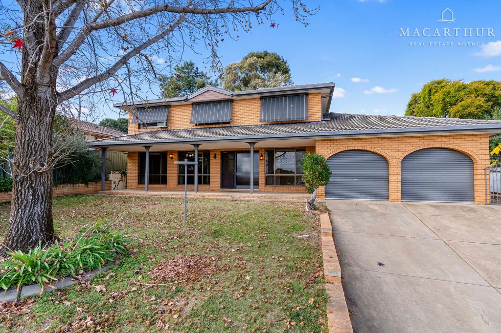 13 AMSTERDAM CRES, TOLLAND, NSW 2650