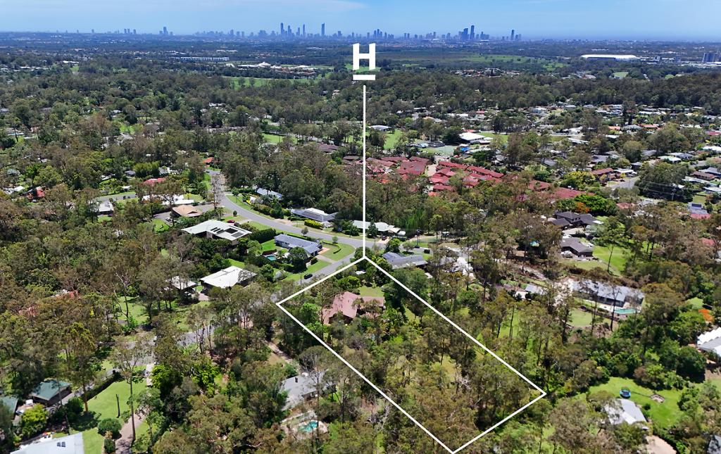 4 Talgarno Pl, Tallai, QLD 4213