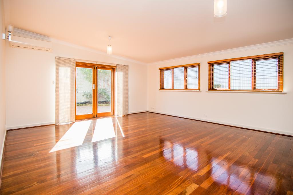 6 Newmarket St, Beaconsfield, WA 6162
