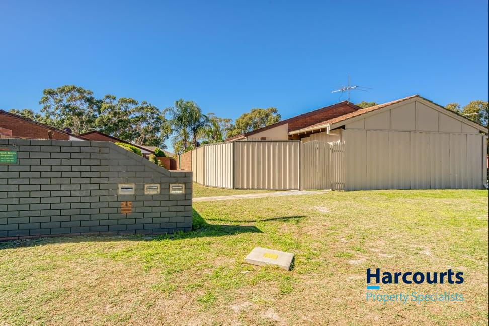 2/8 Toorak Rd, Armadale, WA 6112