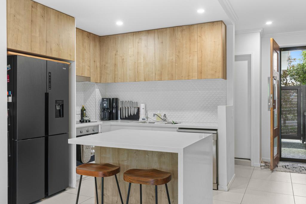 37 Fairlight Ave, Robina, QLD 4226