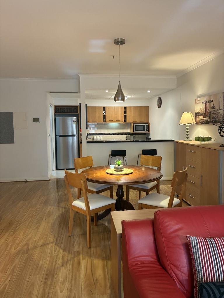 1004/350 LA TROBE ST, MELBOURNE, VIC 3000